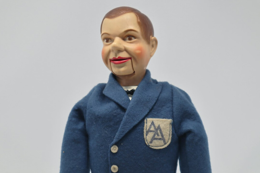 vintage tv hero